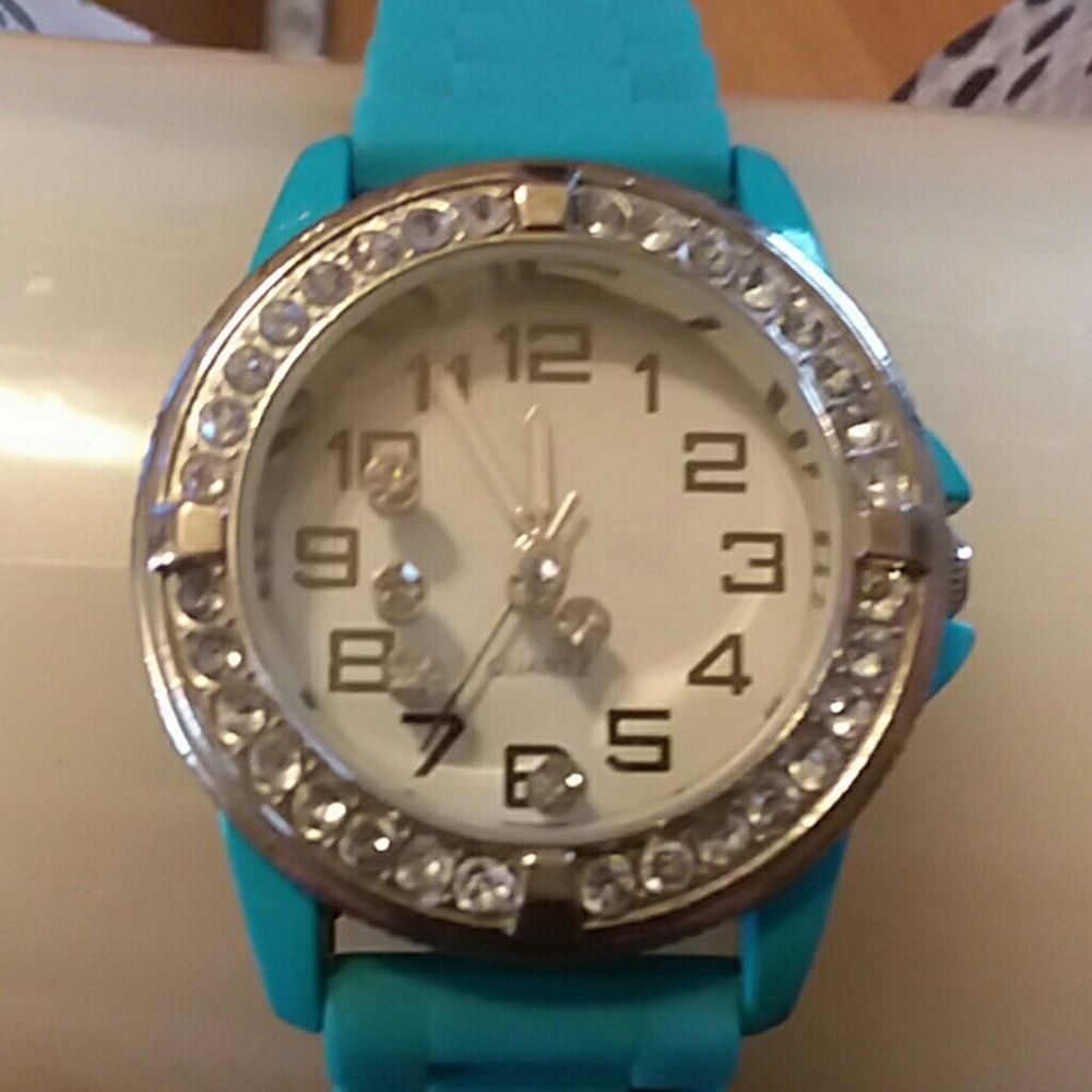 Watch - Picture 2 of 2